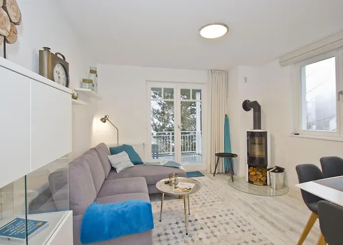 Ferienresidenz Zwei Bodden 2-8 شقة Lietzow